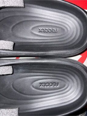 Nike ReactX Rejuven8 Slides // 11M